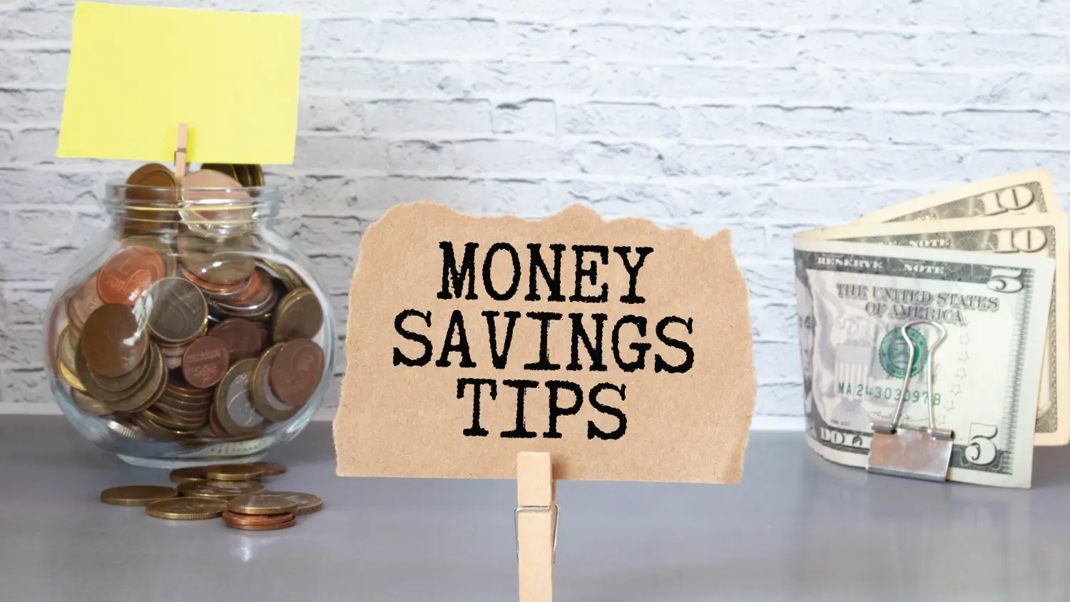 You are currently viewing 15 Everyday Money Saving Tips That Actually Work in 2025